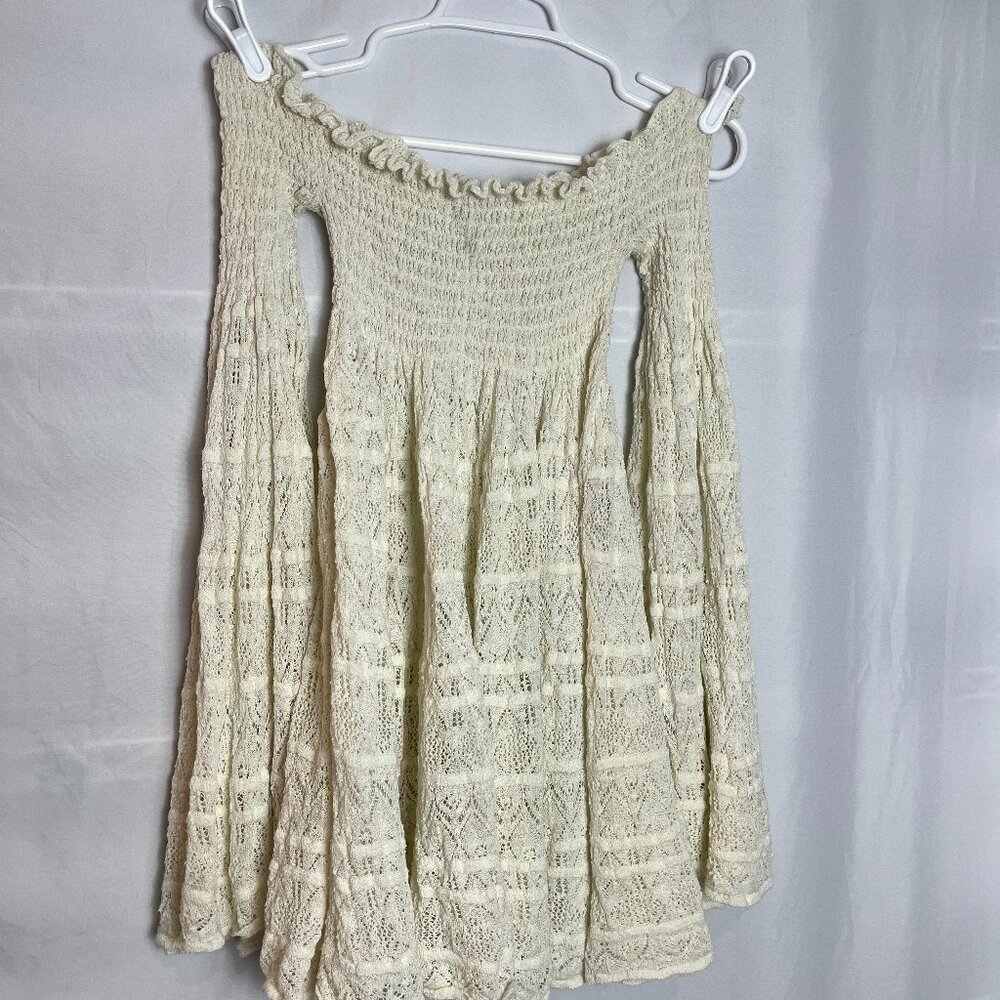 Women's Free People Creme Stretch Lace Bell Sleeve Size XS